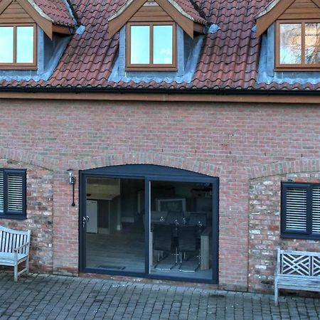 Queensgate Holiday Apartment , Beverley With Parking ภายนอก รูปภาพ