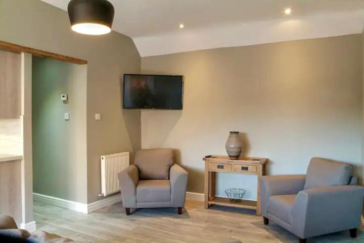 Queensgate Holiday Apartment , Beverley With Parking ภายนอก รูปภาพ